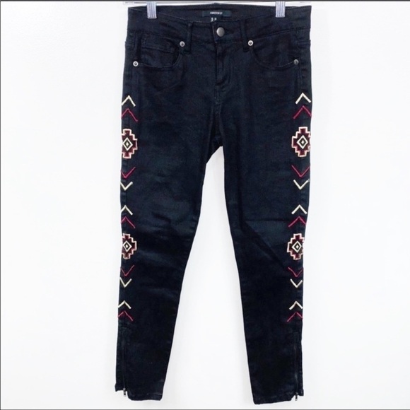 Forever 21 Black Aztec Print Skinny Jeans - Picture 1 of 9